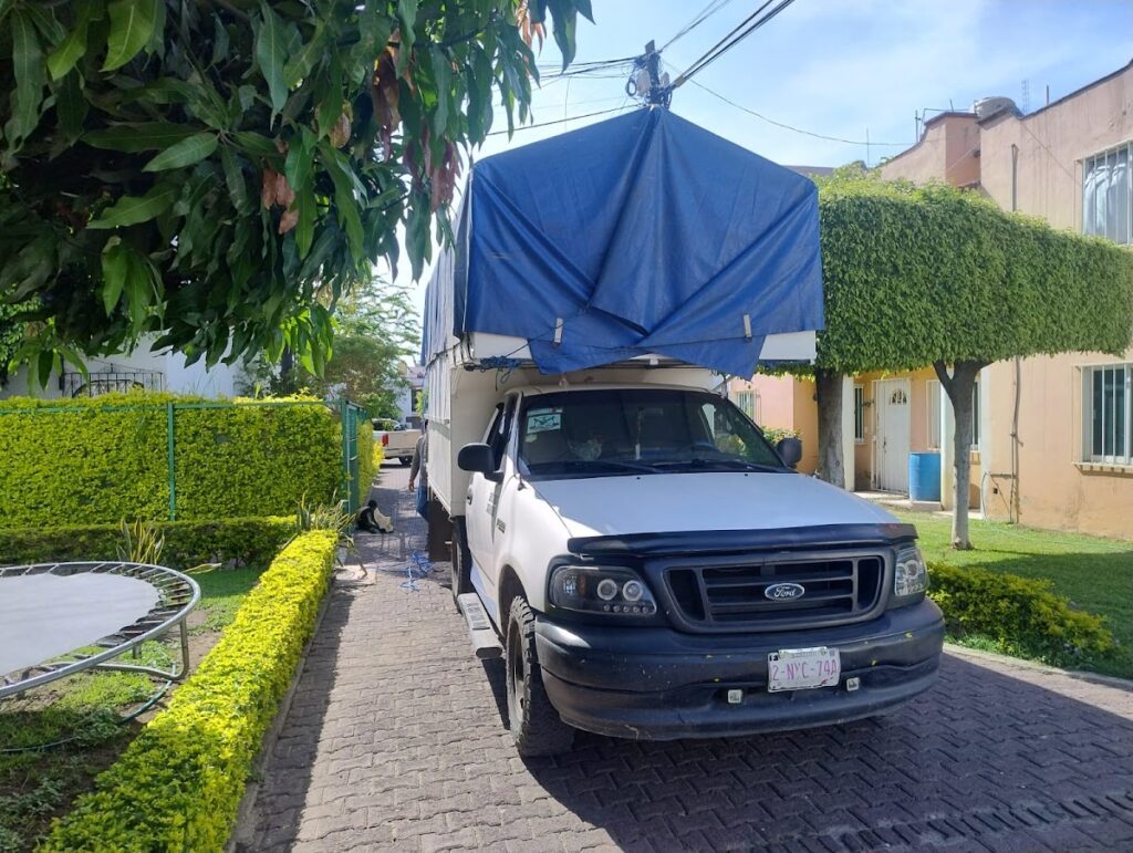 15009 fletes y mudanzas camacho 1024x771