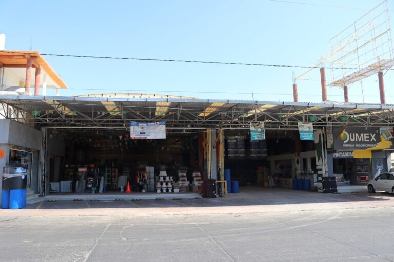 15367 ferreteria y materiales sotelo 768x512