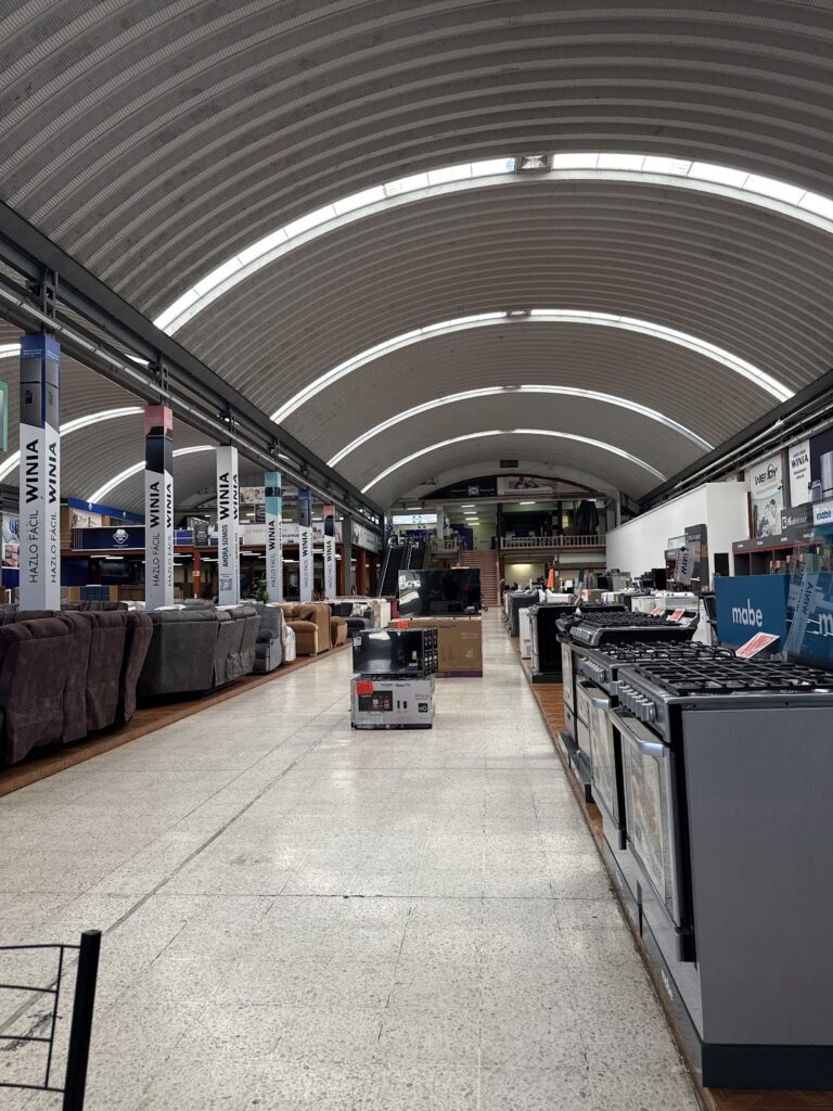 15743 centro mueblero de uruapan 768x1024