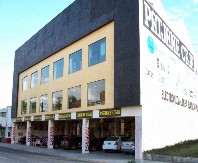 15815 mueblerias patjane ceja 768x632