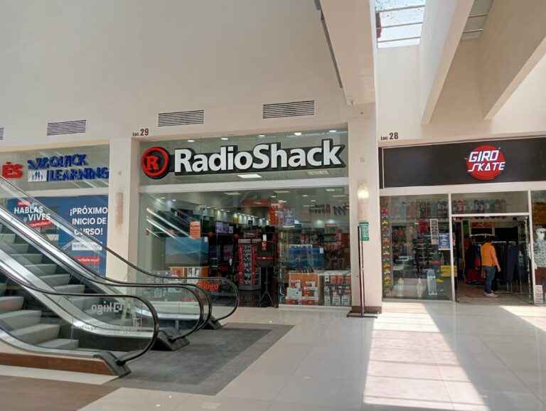 16192 radioshack plaza san diego 768x578