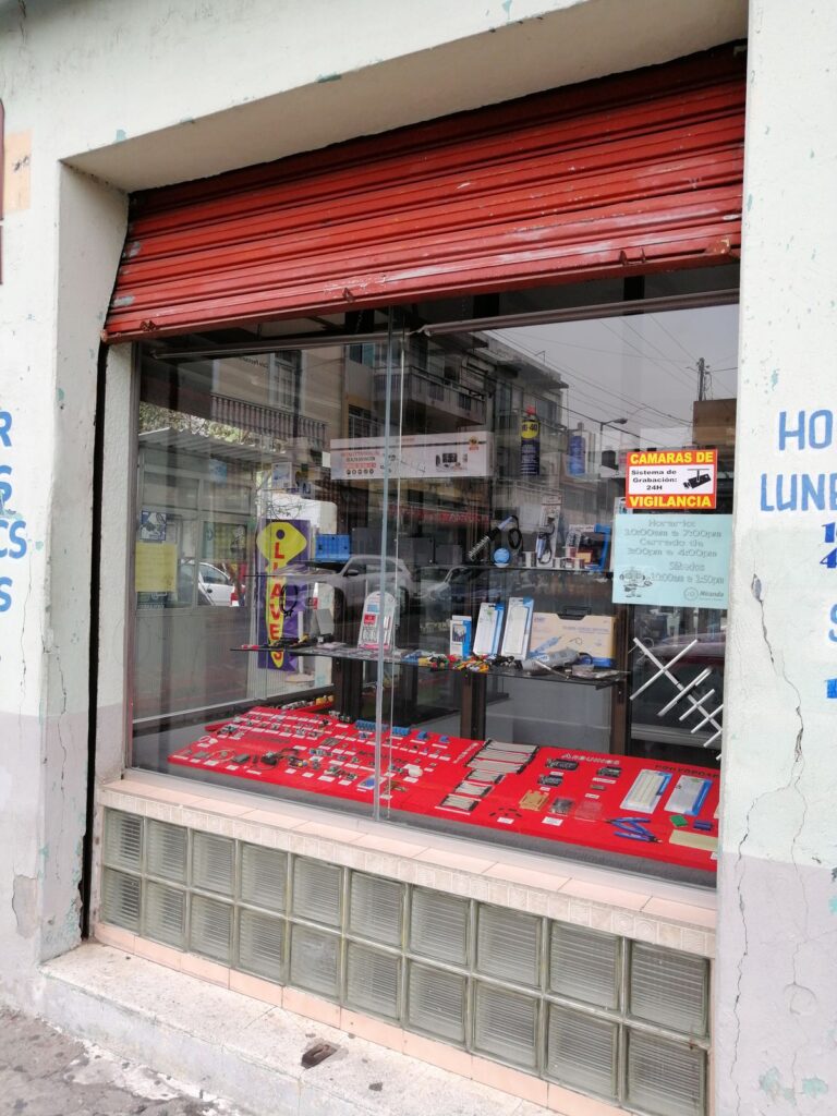 16284 electronica y servicios miranda 768x1024