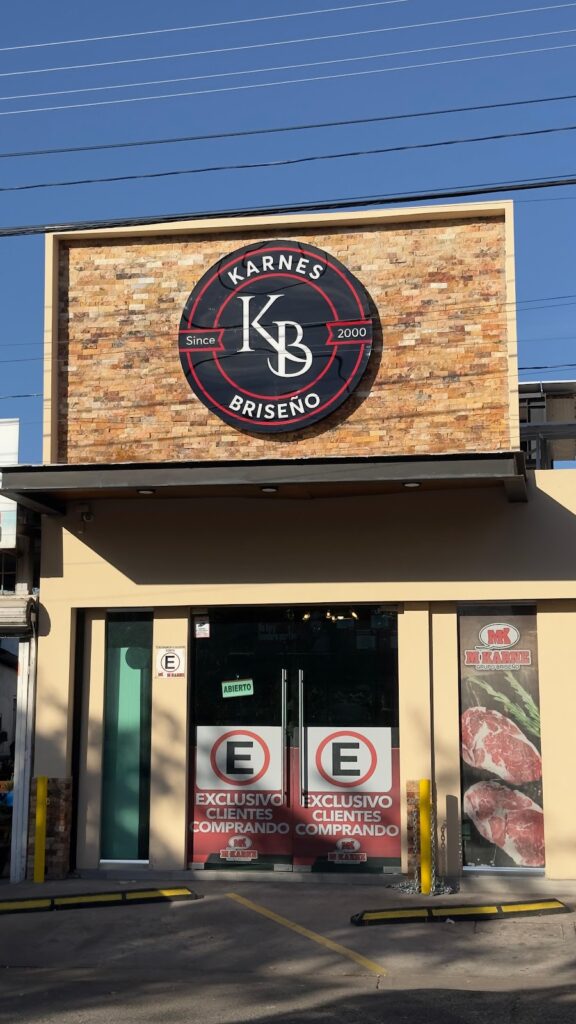 16940 karnes briseno 576x1024