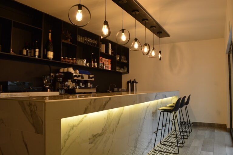 17128 fika cafe bar 768x512