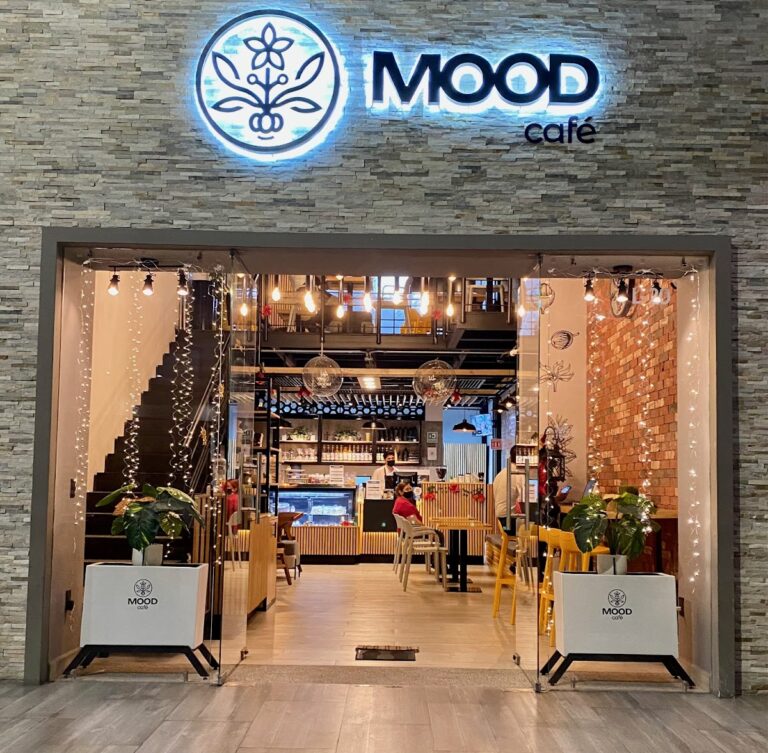 17141 mood cafe 768x753
