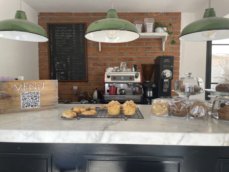 17166 ambar cafe 768x576