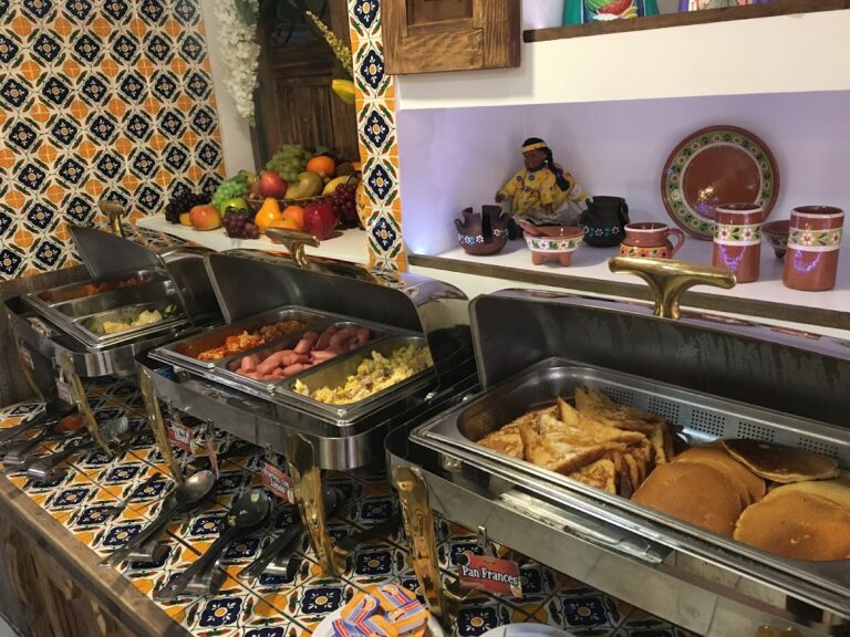 17402 chihua tacos y cortes periferico de la juventud 768x576