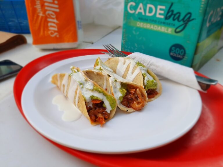 17603 taqueria jeremys 768x576