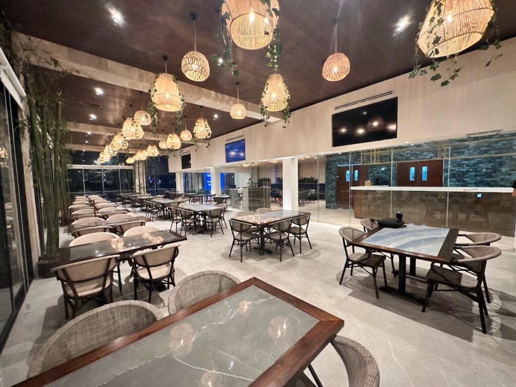 17990 altomar oyster bar 1024x768