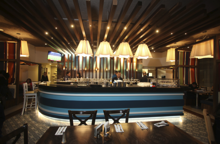 18064 cabanna restaurant 768x504