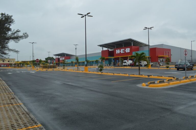 18644 h e b tampico madero 768x511