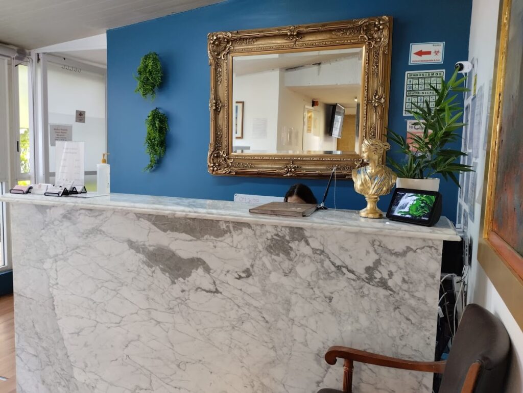 19481 clinica sagrada familia 247 1024x771