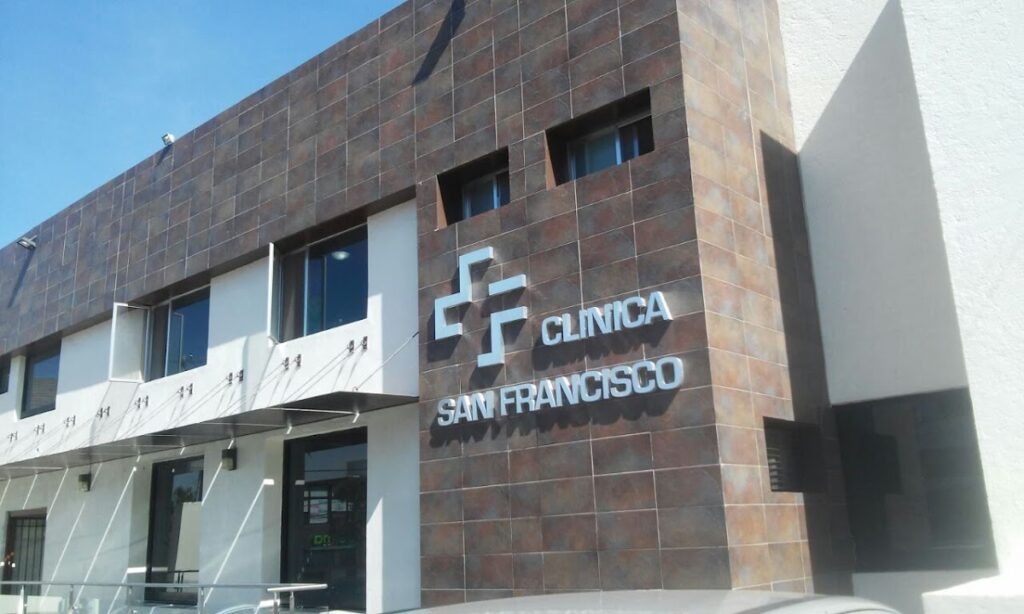 19560 clinica san francisco 1024x614