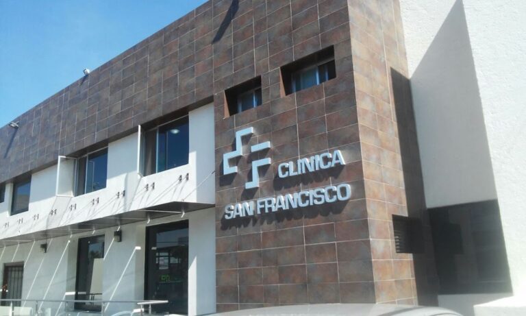 19560 clinica san francisco 768x461