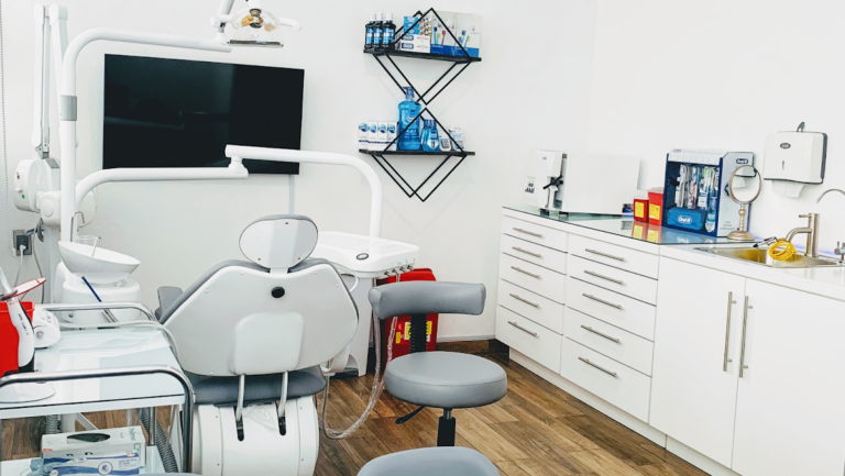 19867 sanz dental 768x433