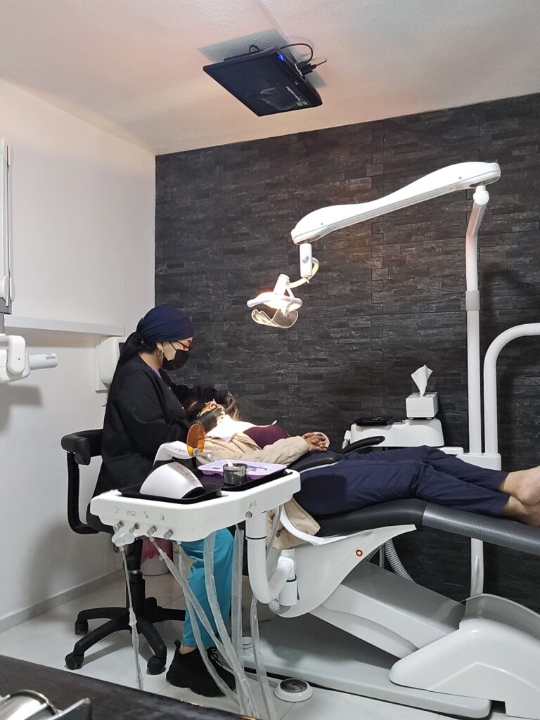 20014 dentalitz especialidades dentales 768x1024