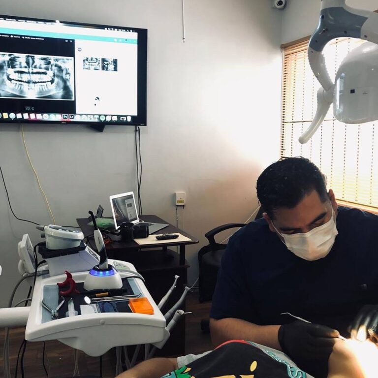 20084 hl studio dental 8211 dentistas especialistas 8211 implantes dentales dentista matamoros 768x768