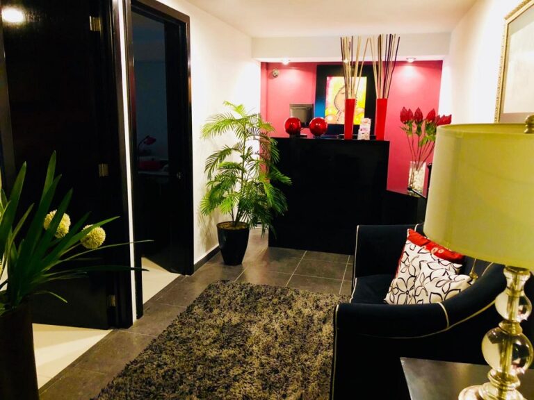 20745 100 fitness 768x576