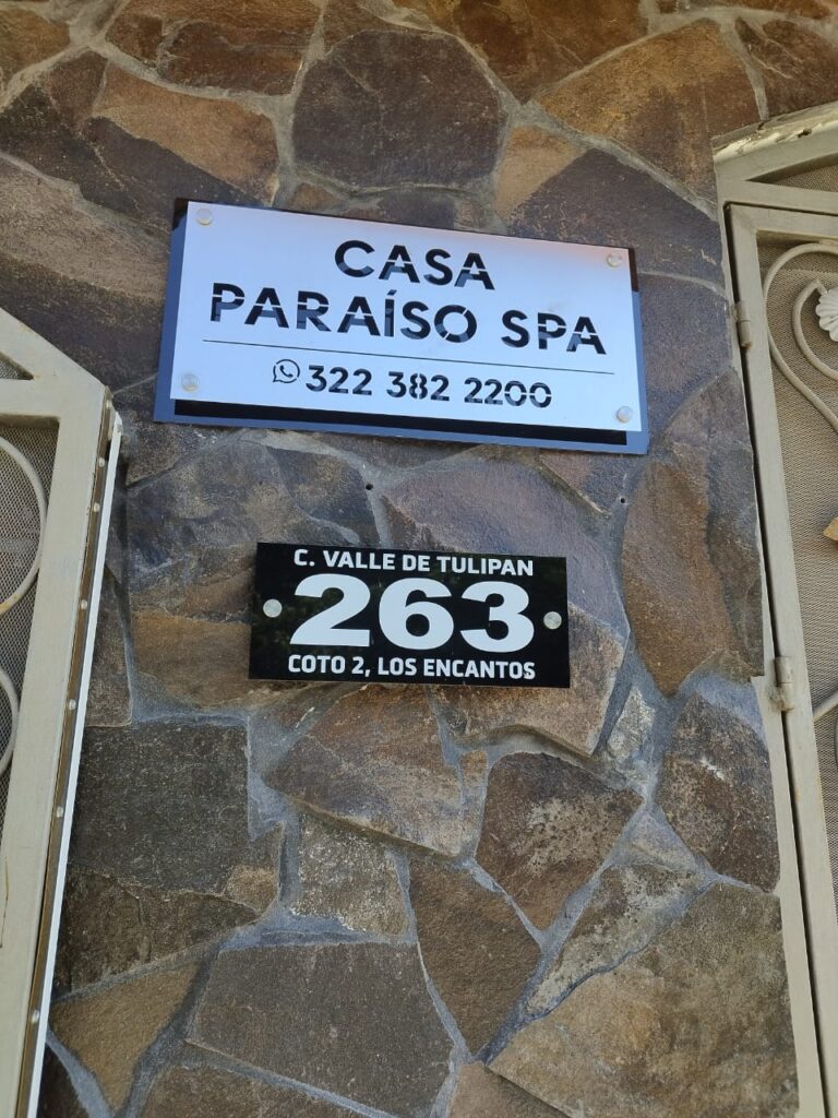 21118 casa paraiso spa 768x1024