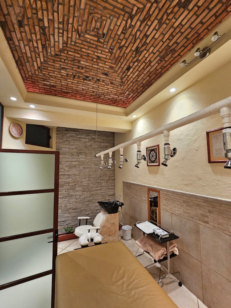 21127 renace spa 768x1024