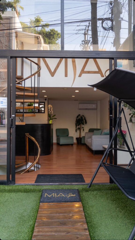 21185 mia spa massage 576x1024