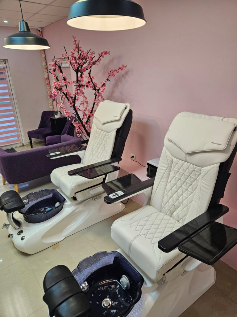 21283 velvet spa 768x1024