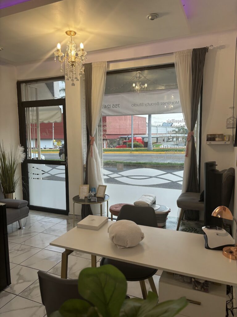 21458 leticia martinez beauty studio 768x1024