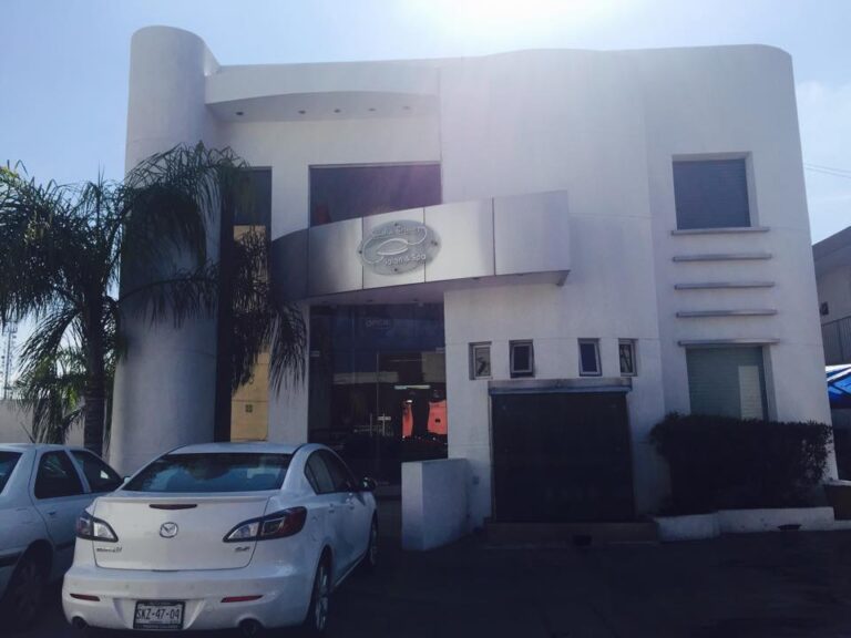 21592 sandra bosques salon spa 768x576