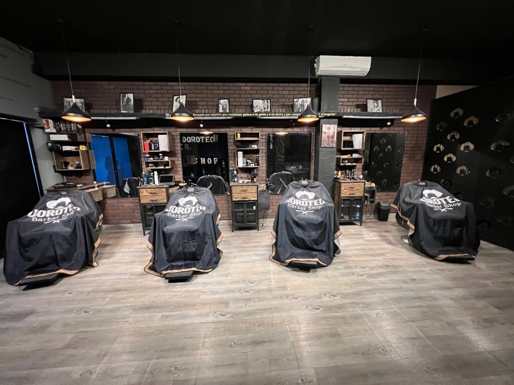 21728 doroteo barber shop 1024x768