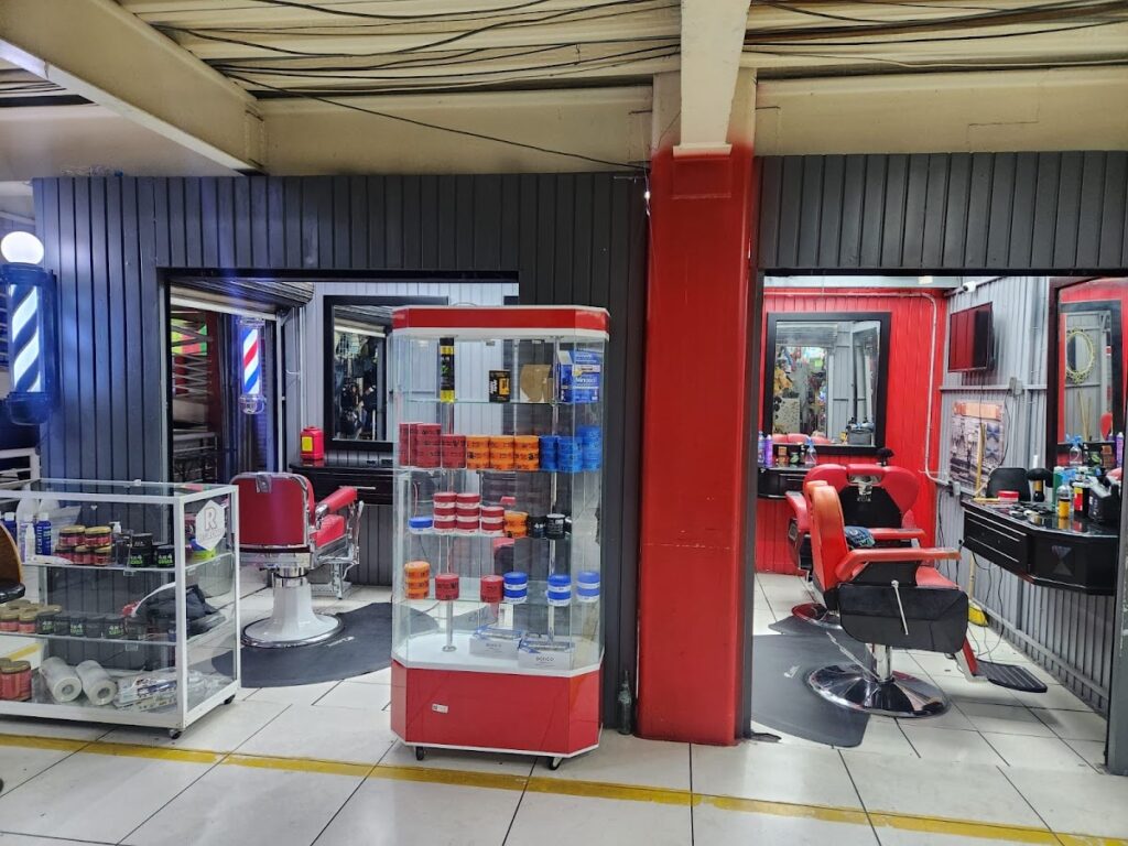 21828 ladys barber 1024x768