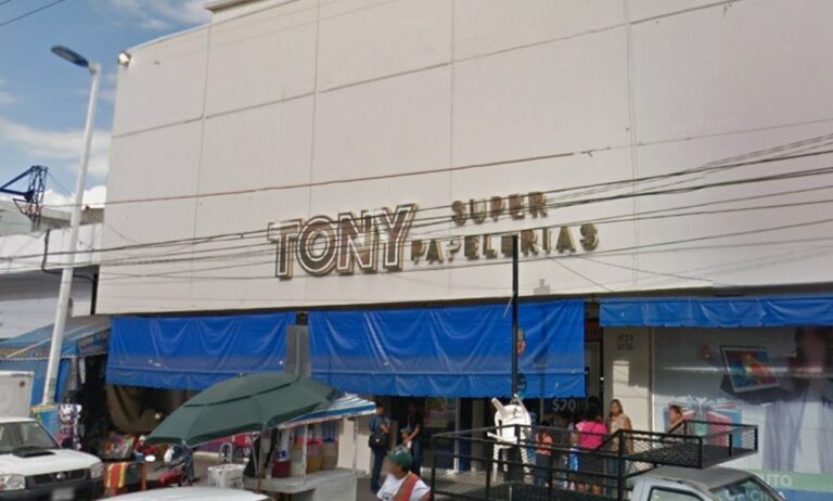 22357 tony superpapelerias 768x462