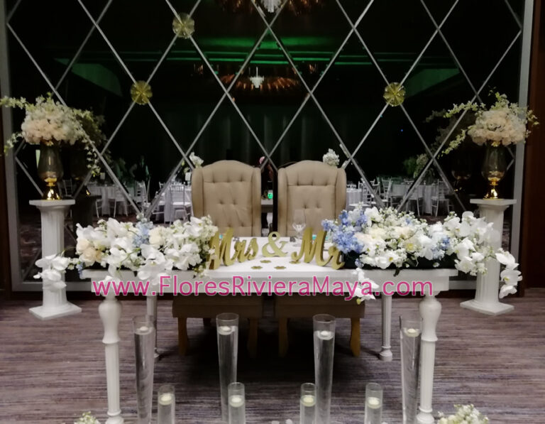 23528 floreria playa del carmen 768x597