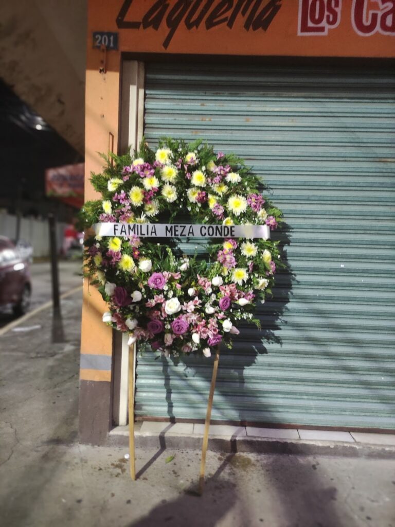 23572 floreria paulina 768x1024