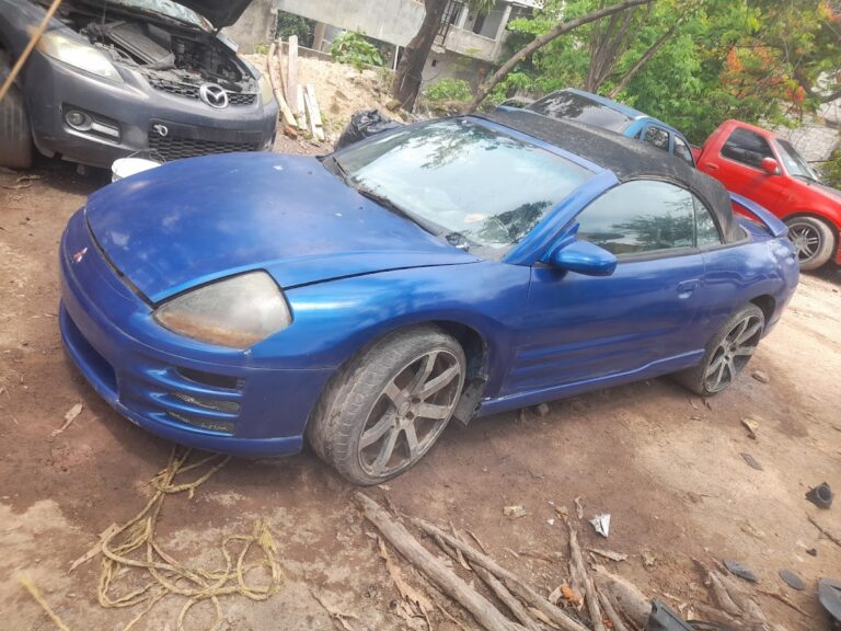 23823 mecanico reyes 768x576