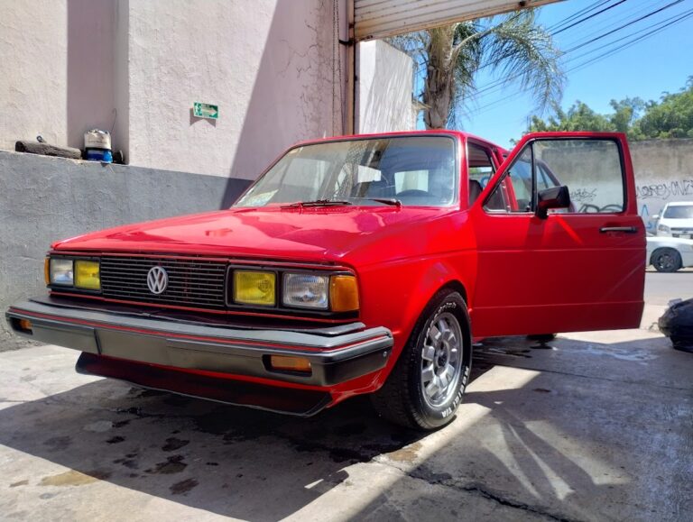 23833 taller mecanico geras 768x579