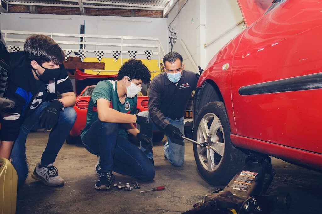 23846 taller mecanico c.a.r. capacitacion automotriz y reparaciones 1024x683