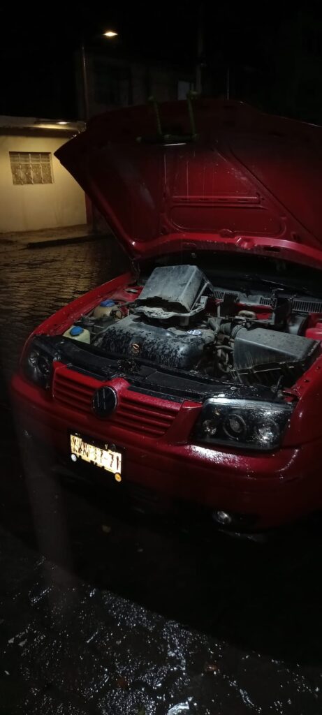 23925 electrico automotriz carrera 461x1024