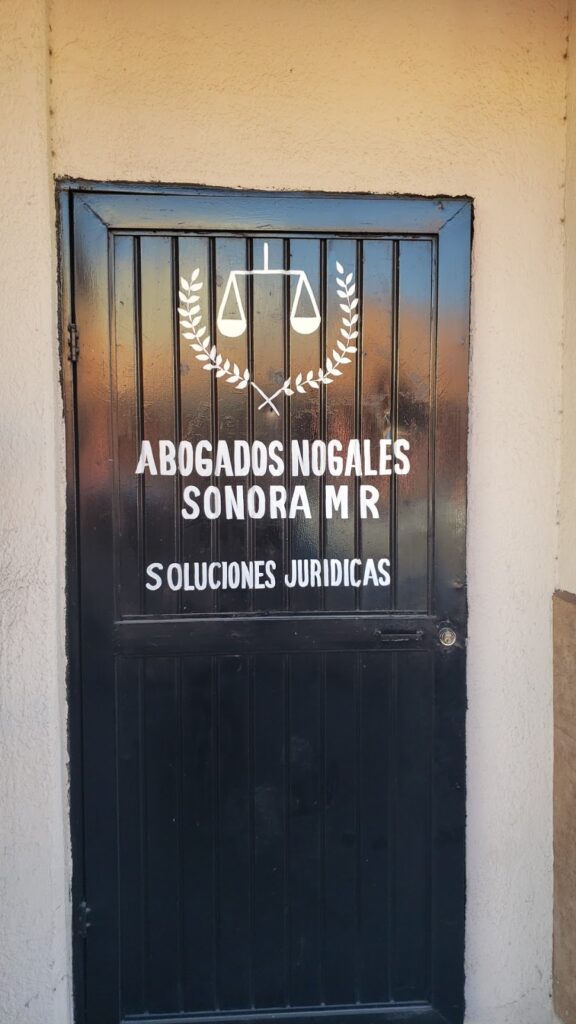 26307 abogados nogales mr 576x1024