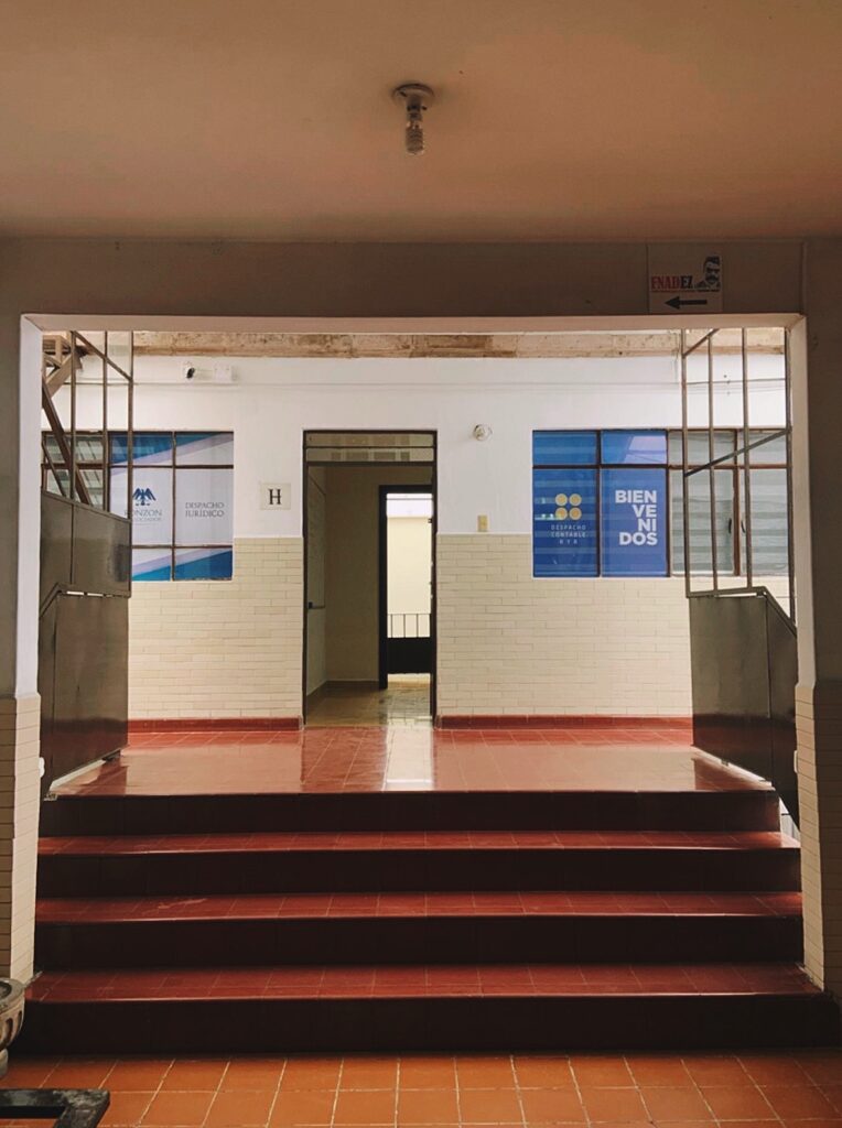 26592 contadores ronzon fiscalistas 764x1024