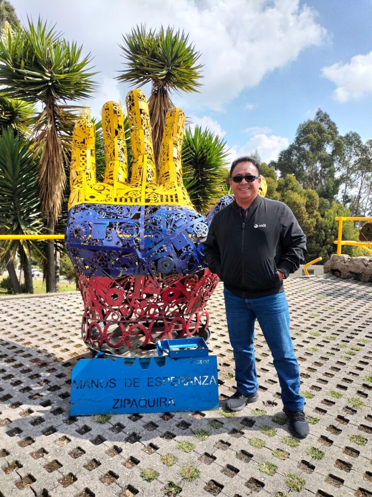 27539 agente de seguros gnp 768x1024