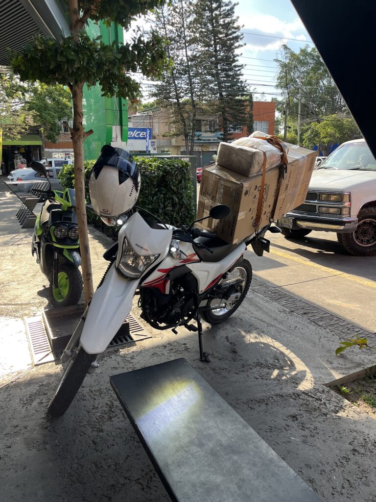 27793 paqueteria y mensajeria 768x1024