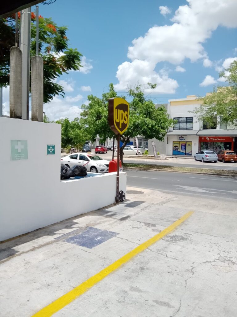 28027 centro de envios ups merida 768x1024