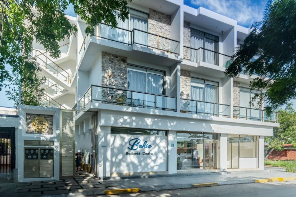 28276 bahia business center 1024x683