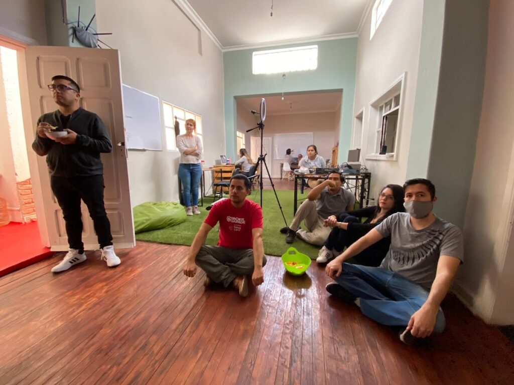 28388 hacker garage zacatecas 1024x768