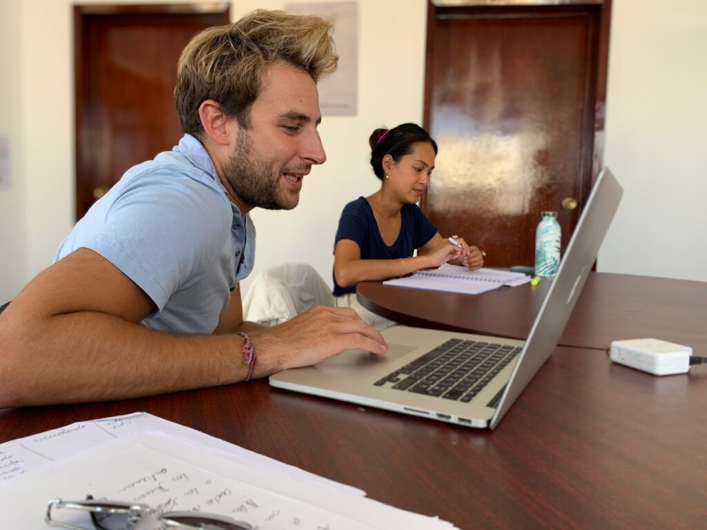 28678 idiomas now center 1024x768