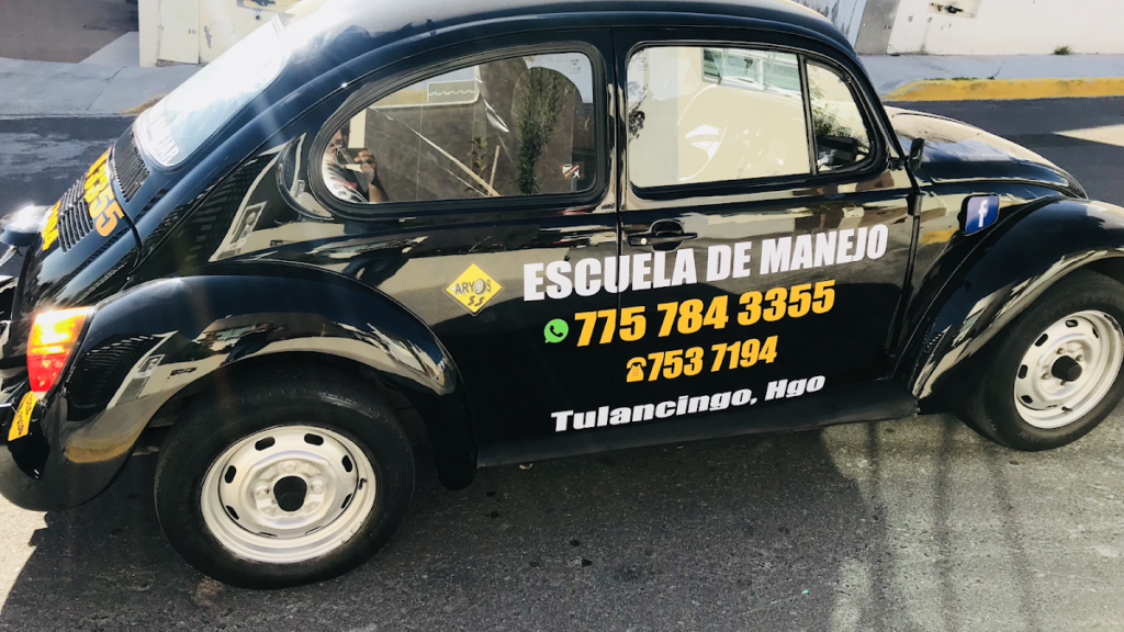 28919 escuela de manejo aryos formando conductores socialmente responsables 1024x576