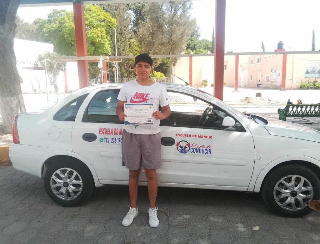 28978 escuela de manejo 8211 el arte de conducir 1024x780