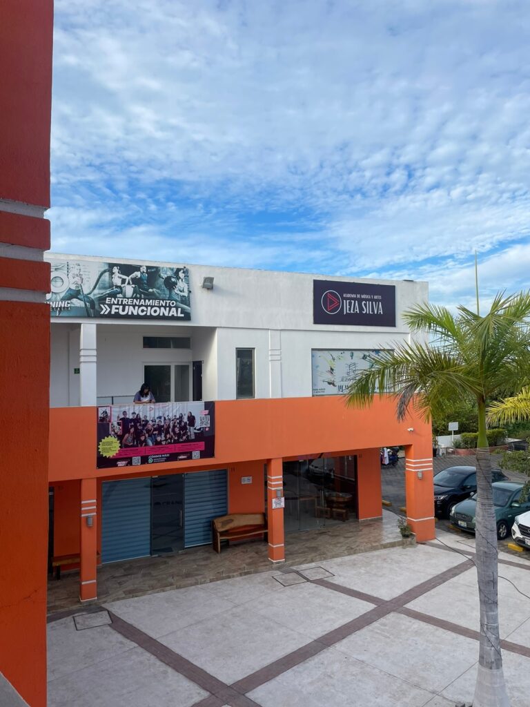 29173 academia de musica jeza silva 768x1024