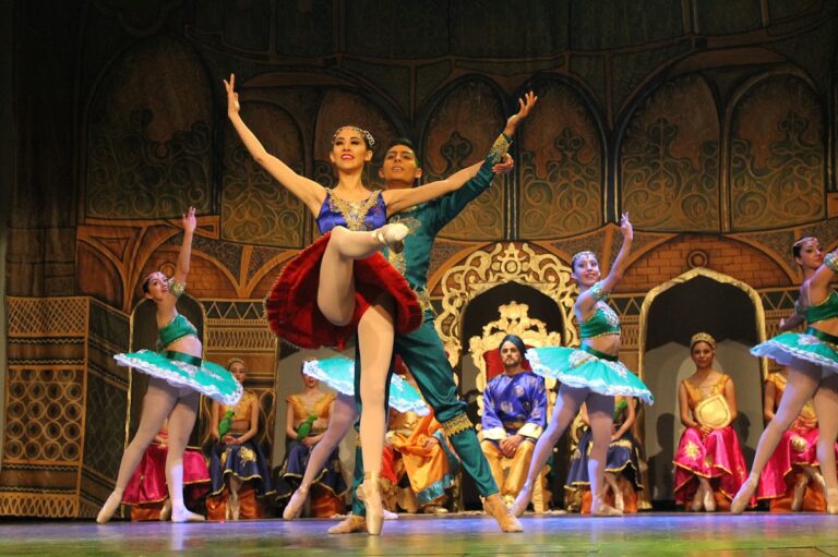 29620 escuela de bellas artes de toluca 768x511