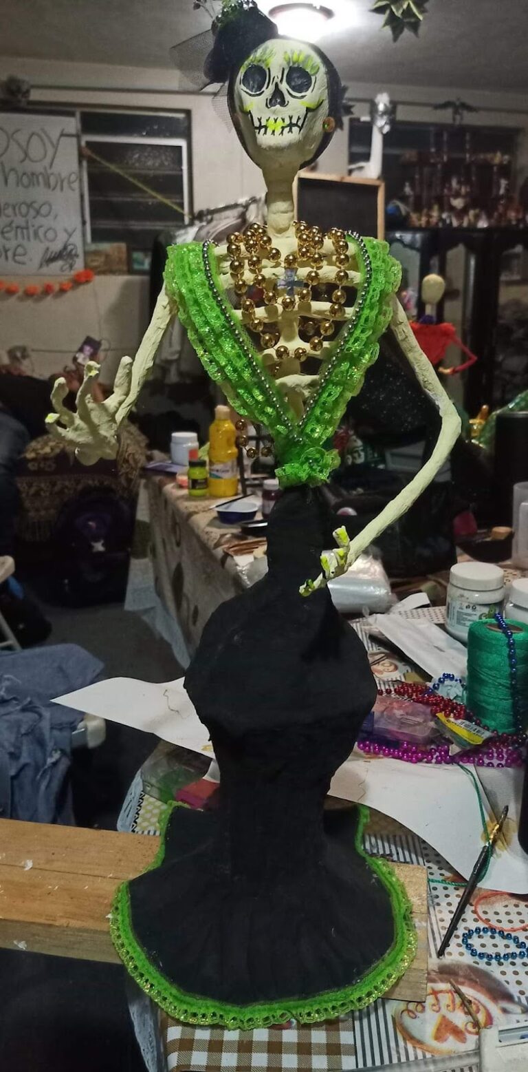 29718 estudio arte huracan 768x1557